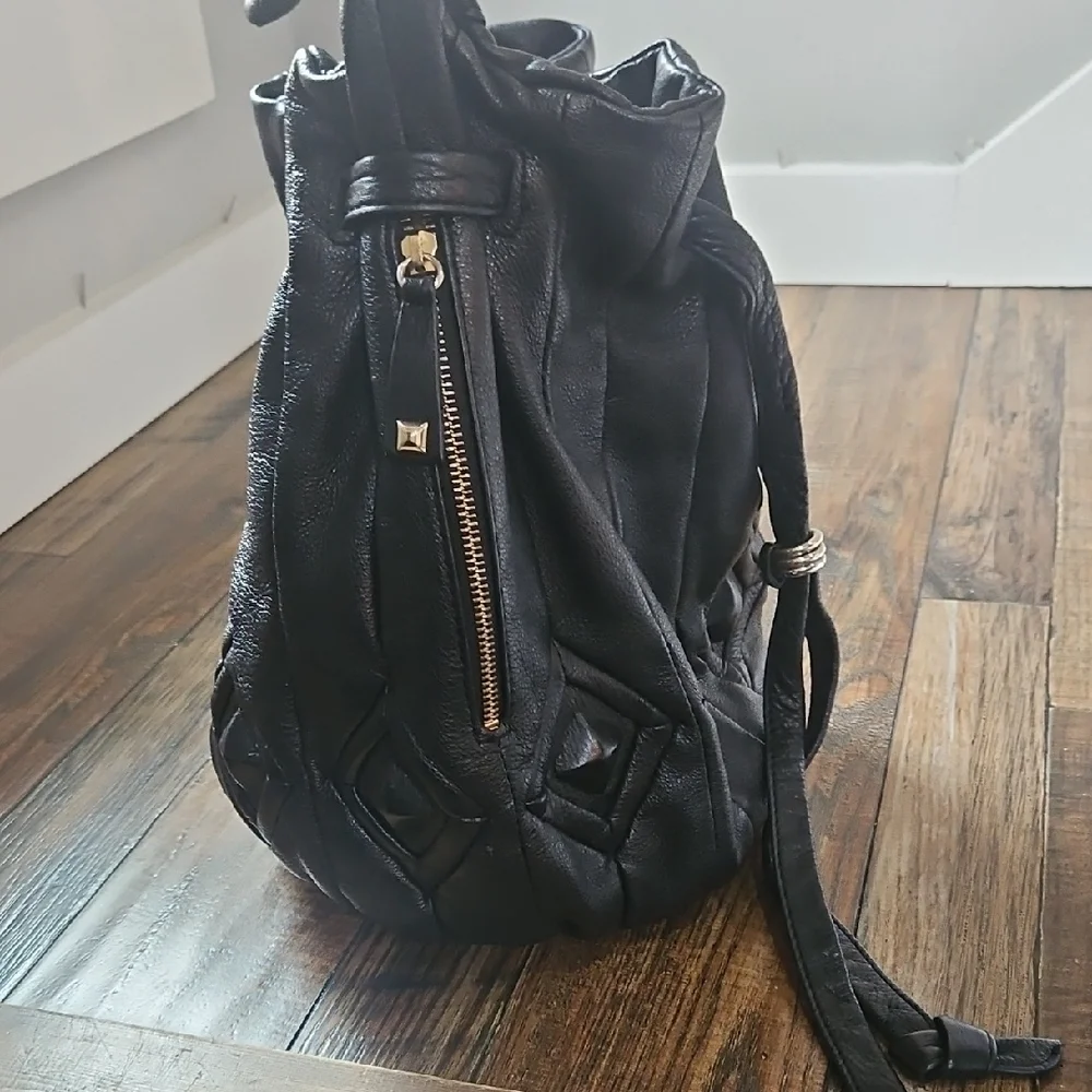 Elliott Lucca Luxury Quality‎ Chic Black Genuine Leather Hobo Draw String Bag